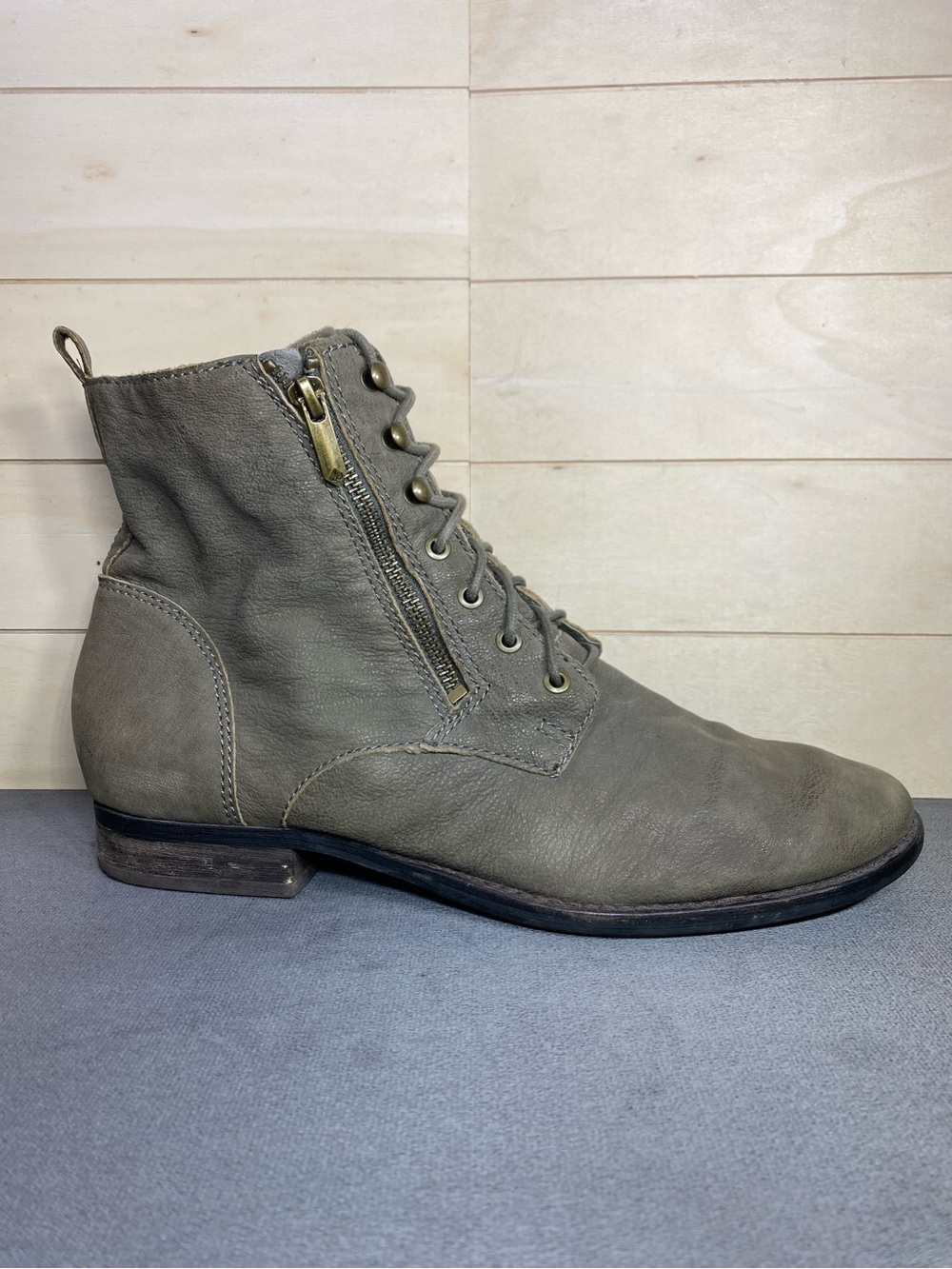 Sam Edelman Mackay Boots Olive Leather Women's Size 10.5 Shoes Brass M